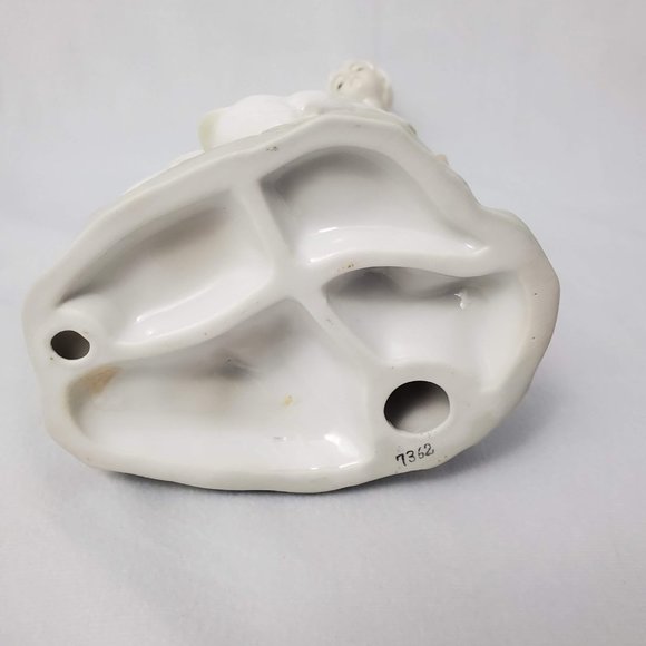 Vintage Ardalt Lenwile Girl Feeding Ducks Porcelain Figure Handpainted #7362 - Picture 6 of 8